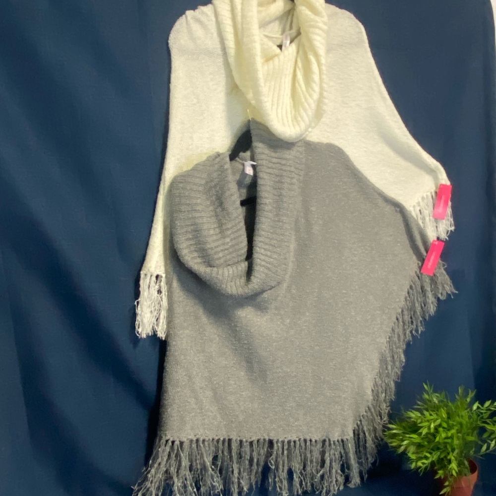 Xhiliration cowlneck women’s poncho bundle NWT - Picture 7 of 9
